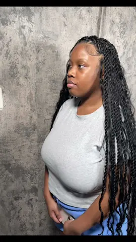 Medium boho island twist w body wave hair 💕 (Hair is included) ✅ #fortworthbraider #kidsknotlessbraids #mediumknotless #booknow #softlocs #Texas #braider #bookwithme #explorepage #tribalbraids #explore #houston #islandtwist #divabraids #explorepage #bohoknotlessbraids #bohoknotlessbob #dallasbraider #fullbohosoftlocs