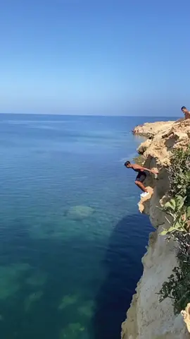 #الشعب_الصيني_ماله_حل😂😂 