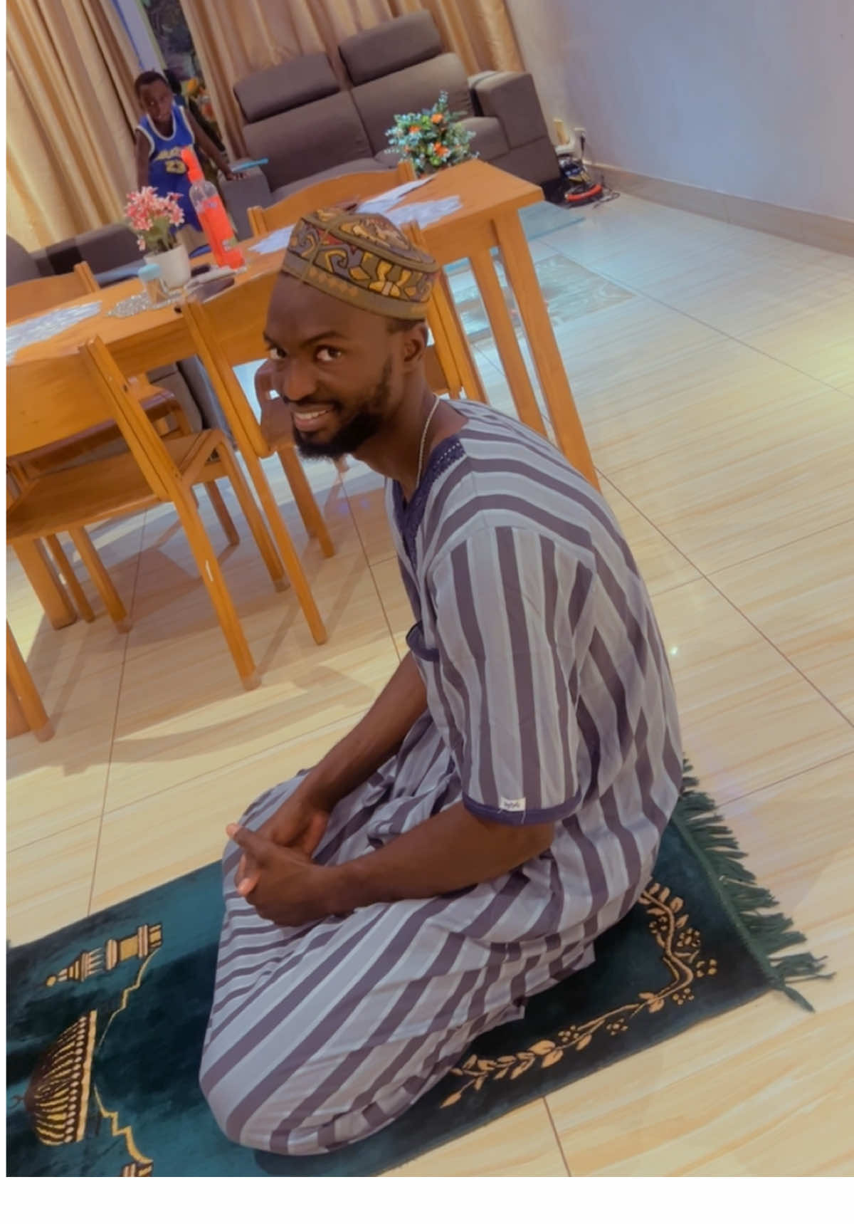 Mais li loumou done 😂 @Queen Narr 👑🌹♥️ @Prince Soninké officiel  #senegalaise_tik_tok #senegalaise_tik_tok🇸🇳 #soninkara🇸🇳🇲🇱🇲🇷🇬🇲🇬🇳 