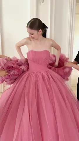 #احدث_التصاميم #اكسبلورexplore #تصميم_ملابس 