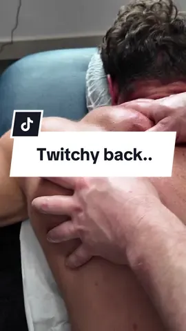 WAIT FOR THOSE TWITCH RESPONSES! WHO NEEDS THIS WORK ON THE UPPER BACK? #utilitymassage #massage #asmr #asmrvideo #deeptissuemassage #backpian #neckpainrelief #backpainrelief 