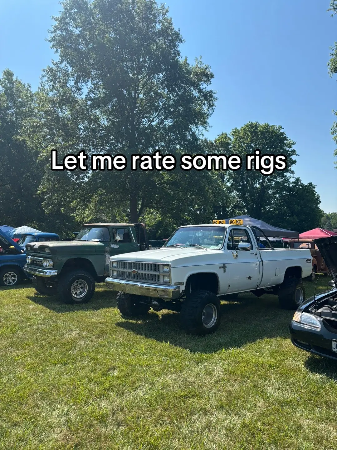 Post some rigs in the comments #fyp #trending #trend #foryou #trucktok #squarebodynation #squarebody #14wides #4x4 #trucks #superswampers #boggers 