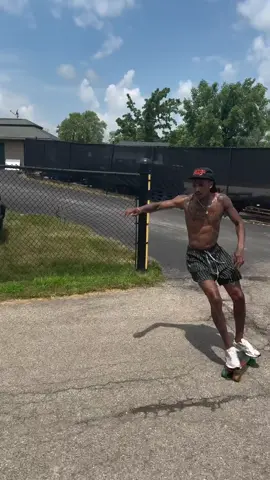 Wiz Khalifa aura ♾️ #surfing #surf #surftok 