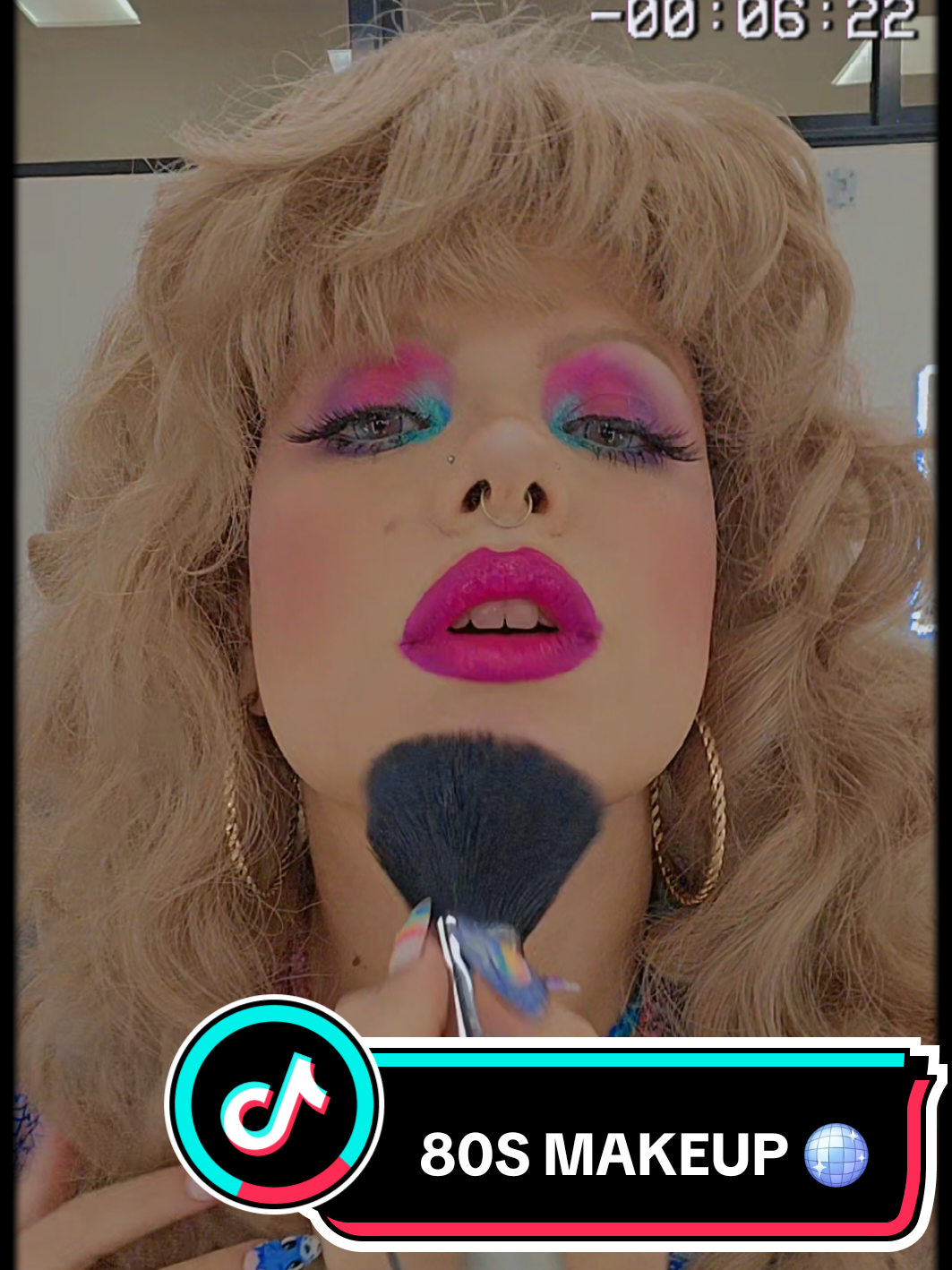 All @KryolanOfficial ☆☆☆  #80s #eighties #años80 #1980 #makeup80s #80smakeup #makeup #mua #makeupartist #kryolan #melissinpitre #80slook #cindylauper #girlsjustwanttohavefun 