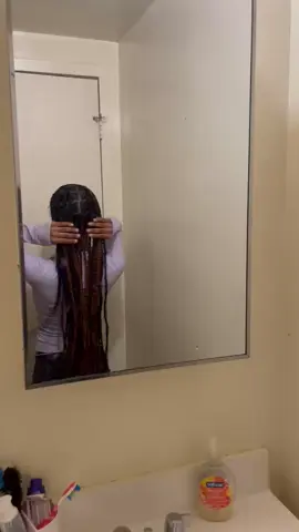 Love these peekaboo braids😍😍  - - - - If viewing follow me 💕 #ny #bronx #highbridge #10452 #yankiestadium #beginner #braids #afordable #selftaught #islandtwist #knotlessbraids #cute #fypシ #fypシ゚viral 