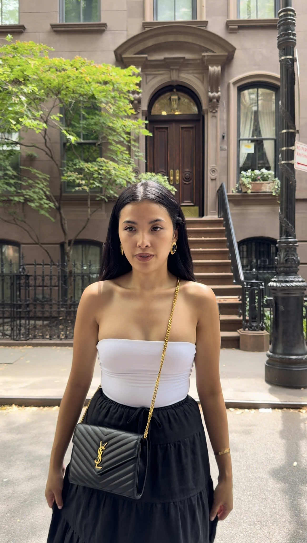 Rebooted from trying to love potential with no plans. I can love someone through their flaws, not their refusal to grow. #loser #noambition #nobackbone #enjoygrandmashouse #carriebradshaw #satc #heavenmayhem #aritzia 