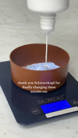 no because why was this such a problem 😂 have yall tried the new nozzles? #schwarzkopf #hairstylist #hairdresser #salon #cosmoprof 