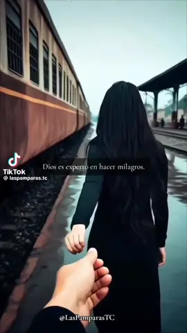 Me enamoré de ti inesperadamente, pero ahora planeo estar contigo para siempre. Me enamoré de la persona más inesperada en el momento más inesperado. El amor estaba destinado y caería tan cierto como un rayo inesperado en un día claro o nunca llegaría.#godfirst🙏 #neuvoamor♥️♥️♥️ @chapito 
