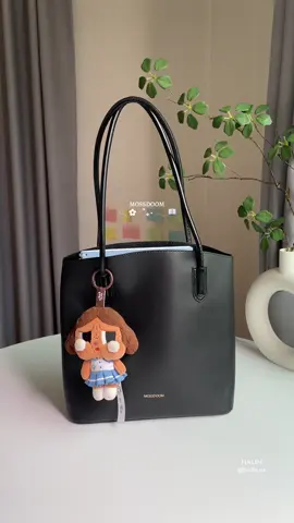 MOSSDOOM Plexy Bag 𓏸𓈒 ✿   ˚₊· 𓂃📖 ชอบเรียบ ๆ ใบนี้เลย! #กระเป๋าสะพายข้าง #mossdoom 