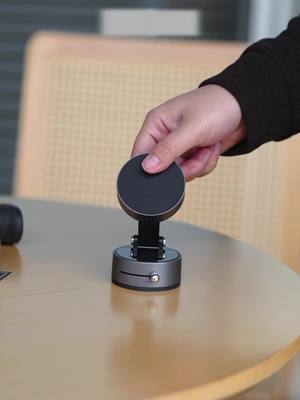 Mobile phone bracket 2025 new suction cup vacuum adsorption car navigation magnetic adsorption fixed