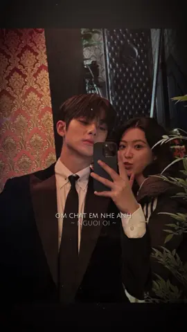 đu woohye với kyuri riết rồi không phân biệt được ảnh ghép với ảnh thật=))))) #bitchxrich2 #kimminkyu #yeri #kyuri #raeoteam #frily_team 