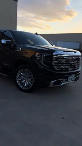 #trucks #gmcdenali #carsoftiktok #denali #gmc #foryoupage #fypシ #fyp #foryou #parati #
