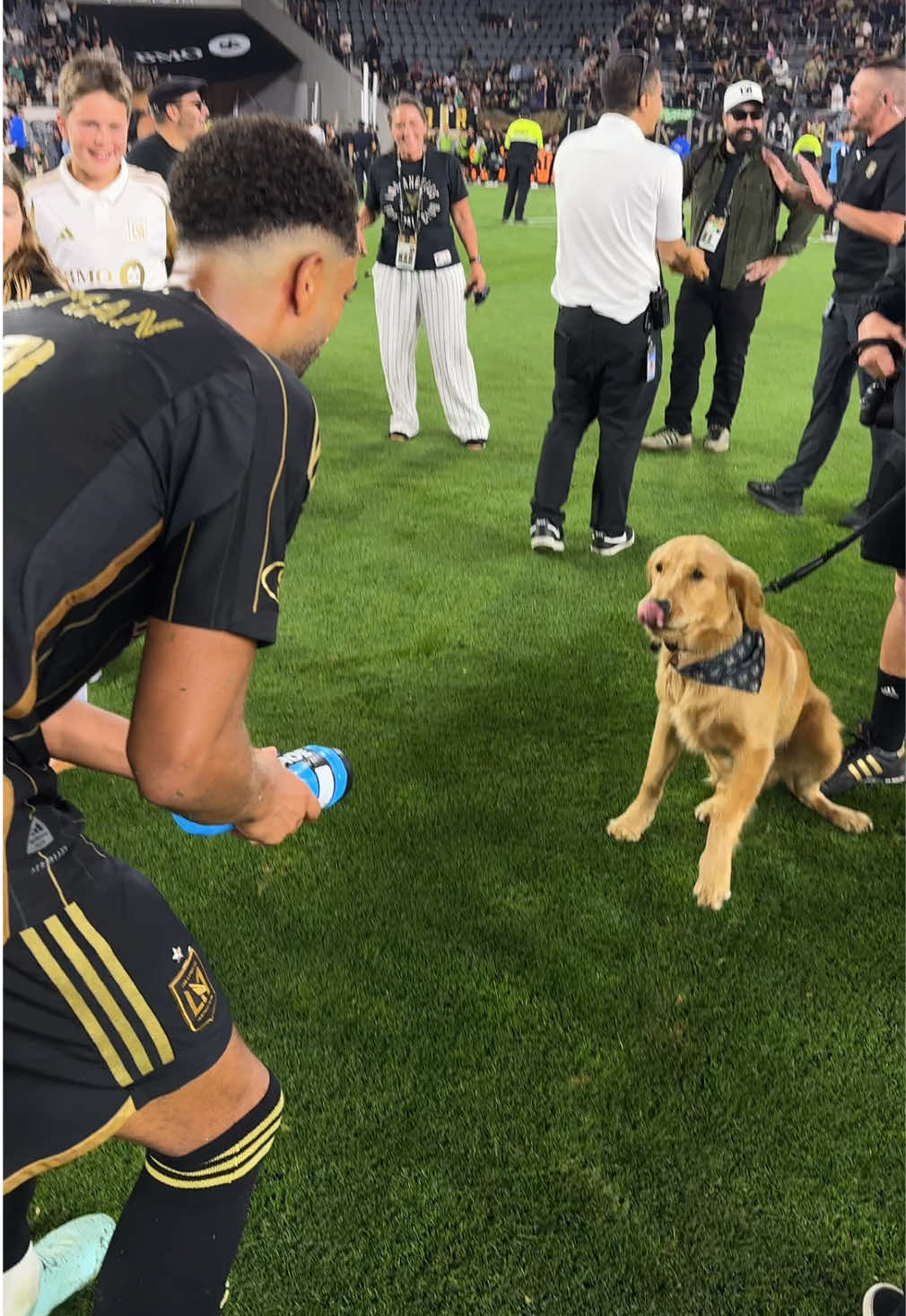 Puppy time 🐶  #LAFC #MLS #Football #dogsoftiktok #LosAngeles 