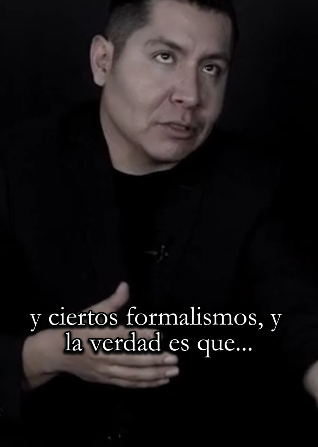 Entrevista a Mr Médico (vamos a llamar a las cosas por su nombre). Invitado: @MrDoctorOficial__  Programa completo en YouTube | El Último Invitado #15 con Mr Doctor. . . . #Comedia #Chiste #Humor #MrDoctor #Entrevista #ElUltimoInvitado #Roast #DrHouse #Internista #Youtuber