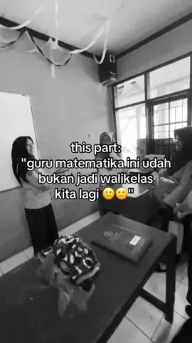 gaakan lupa di kelas 10 yg penuh sm kenangan bareng ibuu  🥹🤍 