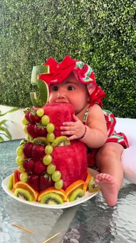 5 meses, empezamos con la alimentación complementaria🍓🍉 #fypシ゚ #fypp #BabyV #babylove #paratiiii #fypシ゚viral🖤tiktok #momgirl💞 