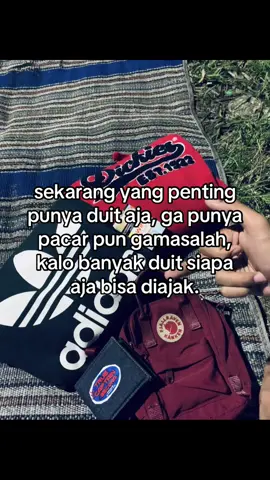 🫵🏻👈🏻#thrifting #thriftinghaul #secondbranded #fypviralシ #truecaptainsecond 