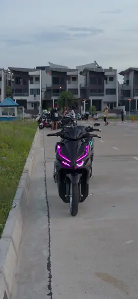 #fyp #fypシ゚ #forpage #foryou #moto #honda #click #cambodia 