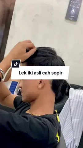 Cukurane cah sopir iki#mbdbarbarshop #xyzbca #fyppppppppppppppppppppppp #fypシ゚ #pangkasrambut #barbershop #mohawk 