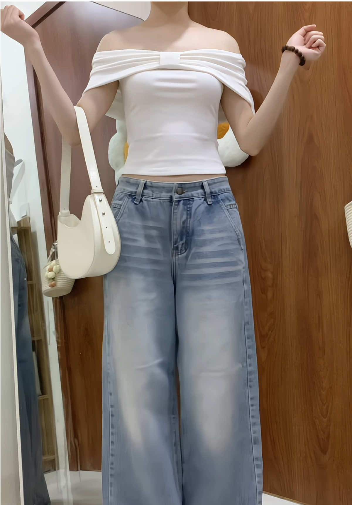 Quần đẹp, mang kiểu nào cũm đẹp #bycamcam #quanjeanbycamcam #quanjeanongrong #quanjeanongsuong #quanjeanxanh 