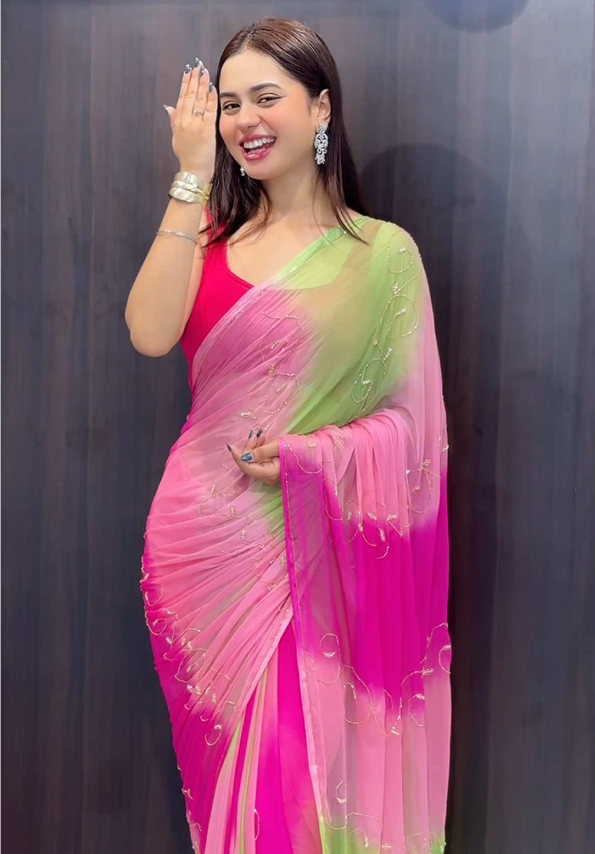 #meerobazzar #shipping worldwide✈️ #highquality #ordernow🛍️ Don’t forget to slide into our 𝗗𝗠𝘀 𝗼𝗻 𝗜𝗻𝘀𝘁𝗮𝗴𝗿𝗮𝗺 or reach out via 𝐂𝐚𝐥𝐥 / 𝐖𝐡𝐚𝐭𝐬𝐚𝐩𝐩 / 𝐕𝐢𝐛𝐞𝐫 𝐔𝐬 𝐚𝐭  9704535359 for orders!  