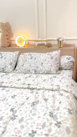 Koleksi sprei bunga-bunga ku yang ke sekian 💕🌸💐🌼 #sprei #spreimurah #spreiaesthetic #rumah #rumahminimalis 