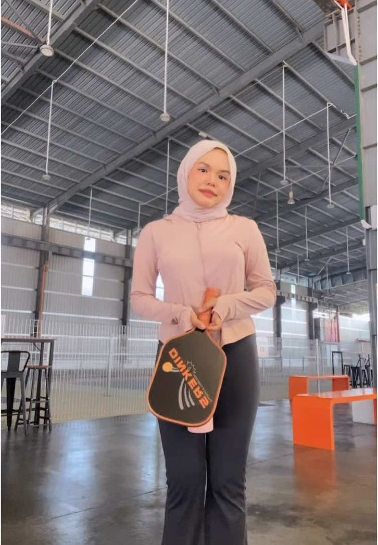 not good at sports but atleast i have cute sport fit hihi 🎀