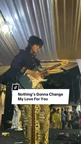 honorable moment #guitar #royalwedding #kratonkanoman 