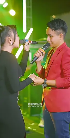Yang Tersayang - arneta ft harnawa @HARNAWA TANI AJI @Arneta_id1 @Dani saputra1 @Dita Dut GTR @R.A_Pro_Audio @Victor @Kimtaago @BAGONG PRODUCTION @Sadewa_SoundLighting #infoorkespurwodadi #infoorkesgrobogan #hanamusic #fyppppppppppppppppppppppp 