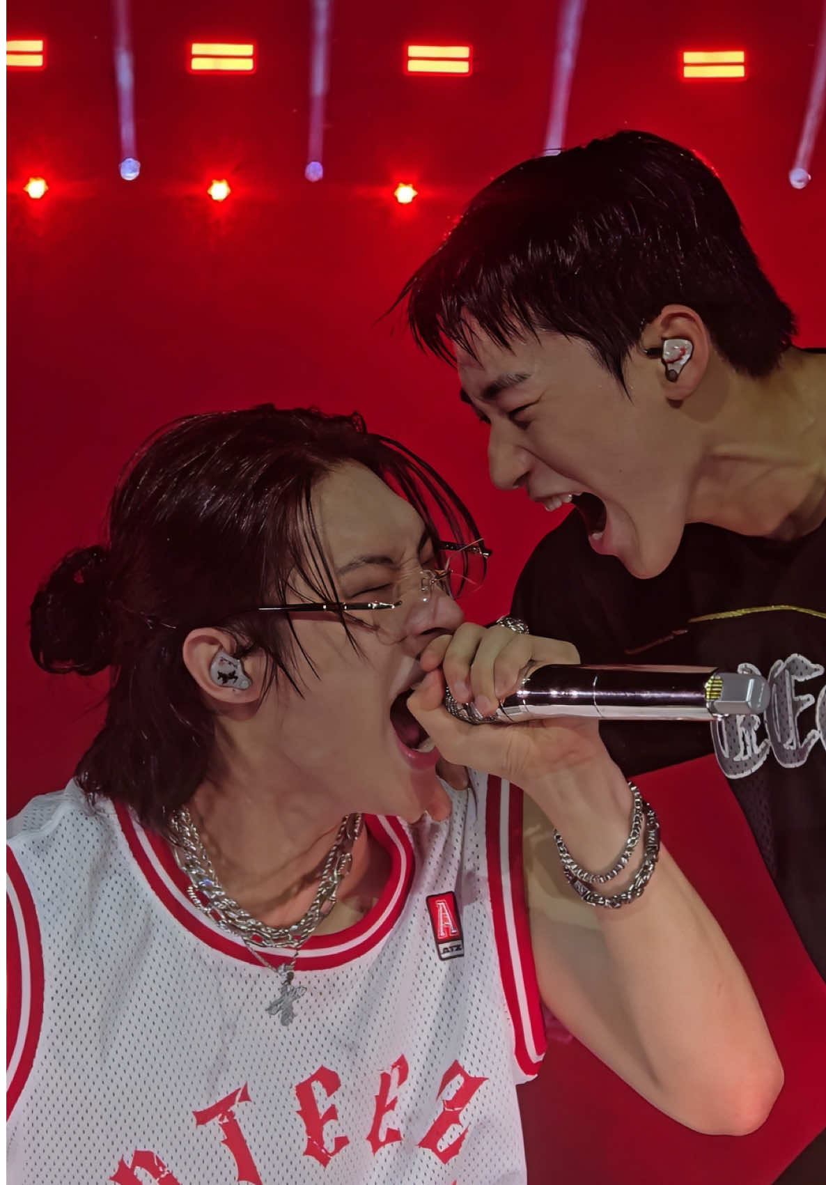 😵 #ateez #mingi #san #ateezinnewyork #atiny #inyourfantasy @ATEEZ_Official 