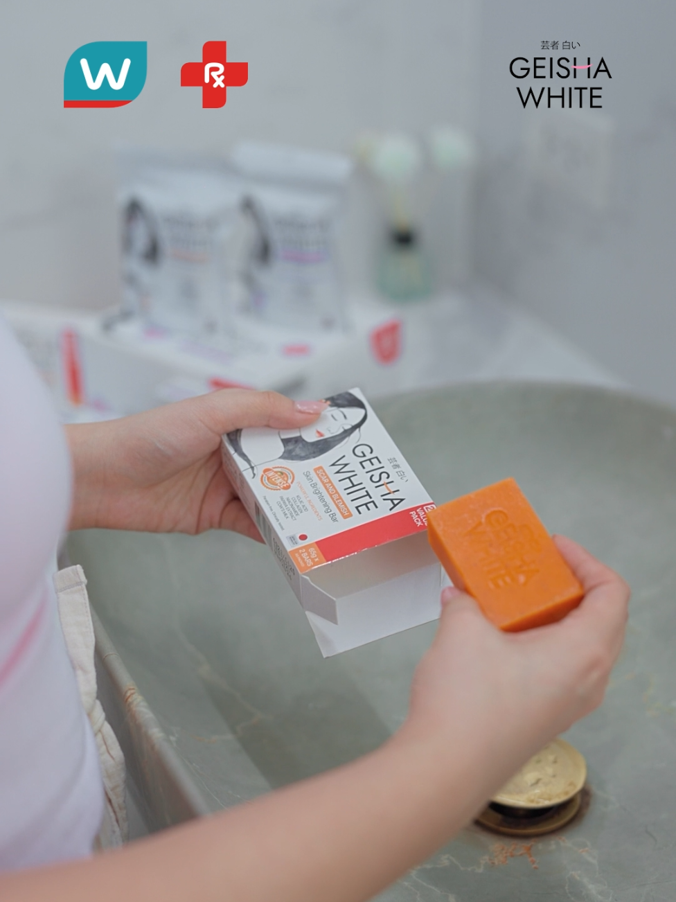 You asked, we answered!  Which Geisha White Bar is for you?  Hindi maka-decide? Get both at Watsons para all bases covered #GeishaWhite #WatsonsPH 