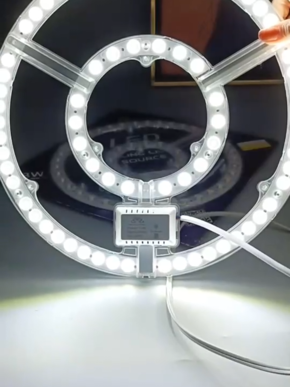 ของไปเพดาน LED แผงไฟแม่เหล็ก แผ่นชิป แผ่นกลม โคมไฟเพดาน รุ่นประหยัดพลังงานกินไฟน้อยแต่ให้แสงสว่างมาก#โคมไฟเพดาน #หลอดไฟ #หลอดไฟโซล่าเซลล์ #หลอดไฟled 