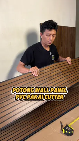 Cara potong wall panel PVC pakai pisau cutter #wallpanel #wallpanelpvc #dekorasirumah 