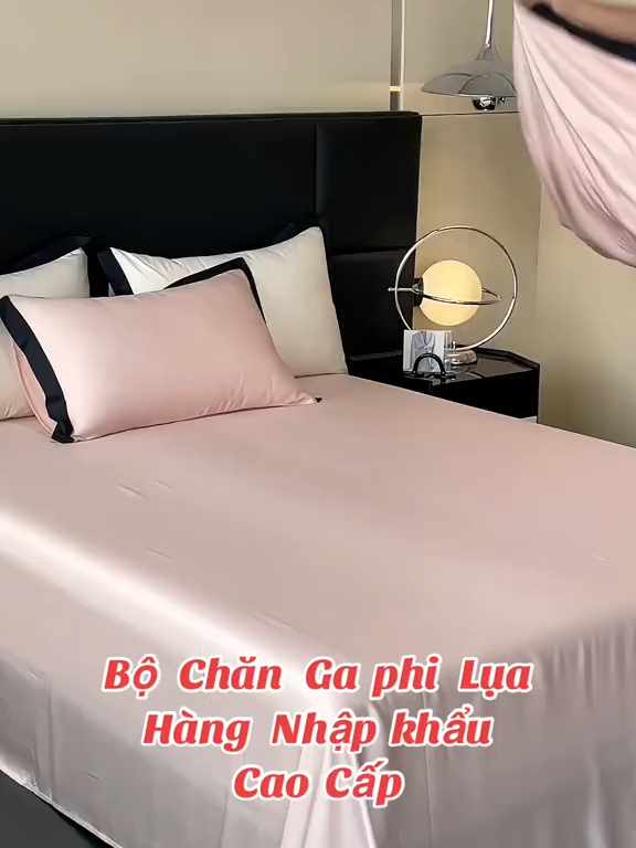 #CG59  Set Chăn Ga Phi Lụa Charming Hoa Hồng Cao Cấp Thoáng Mát Chát Liệu Không Nhăn về số lượng lớn ❄️Chất liệu mềm mịn mát ❄️Chăm sóc làn da nhạy cảm ❄️Dễ vệ sinh ❄️Đẳng cấp tinh tế ▫️FULLSET 4 món