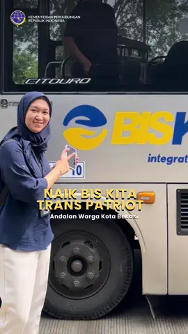 Mau jalan jalan di Kota Bekasi? Naik Bis Kita Trans Patriot aja! Dengan tarif 0 rupiah #KawulaModa sudah bisa menikmati layanan angkutan perkotaan ini.  Yuk ikut MinHub cobain bus ini! Siapa nih #KawulaModa yang suka naik Bis Kita Trans Patriot? Ceritain pengalamanmu di kolom komentar ya #MenghubungkanIndonesia #TransportasiKitauntukSemua
