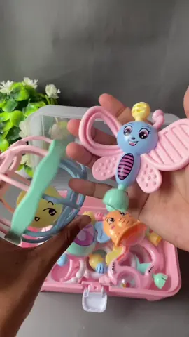 Mainan gigitan bayi 1 box isi 11 mainan ada bunyi krincingannya#mainanbayi #mainanbaby #teether #teetherbayi #mainanedukasi #mainanbayimurah 