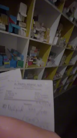 Iyaa lagii 🙈🤣 #CapCut #yayastory25 #apotek #apotekblutosehat #MentalHealth #sehat #resepdokter #tulisandokter #apotekerindonesia #fyppppppppppppppppppppppp #wanita #wanitahebat #wanitakuat #wanitaindonesia #wanitaindependent #wanitamandiri #wanitatangguh 