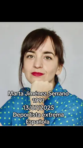 Lamentamos la muerte de Marta Jiménez, referente en deportes extremos, pionera de Rope Jump y colaboradora de El Hormiguero, quien ha fallecido mientras practicaba salto base a los 34 años.  Este domingo la deportista había sufrido un accidente al saltar con paracaídas sufriendo una caída mortal durante uno de sus saltos. @El equipo de rescate localizó rápidamente a la deportista, aunque lamentablemente ya no presentaba signos vitales. Las lesiones eran incompatibles con la vida. Su cuerpo fue trasladado en helicóptero hasta el Instituto de Medicina Legal.  Marta era una profesional respetada en el mundo de los deportes extremos. Ingeniera química de formación, fue fundadora de High Jump, empresa pionera en actividades como puenting, rope jump y salto base. En total, había realizado más de 390 saltos base a lo largo de su carrera. También fue una de las primeras mujeres en practicar paraalpinismo en España, una disciplina que combina el alpinismo con el vuelo desde cumbres. Marta lo definía como “diversión en la subida y en la bajada”. Su pasión la llevó a abrir camino para muchas otras mujeres en disciplinas históricamente masculinizadas. #adrenalina #adrenalinadeportiva #alpinismo #deporteextremos #españa #rip #elhorniguero #qdep 