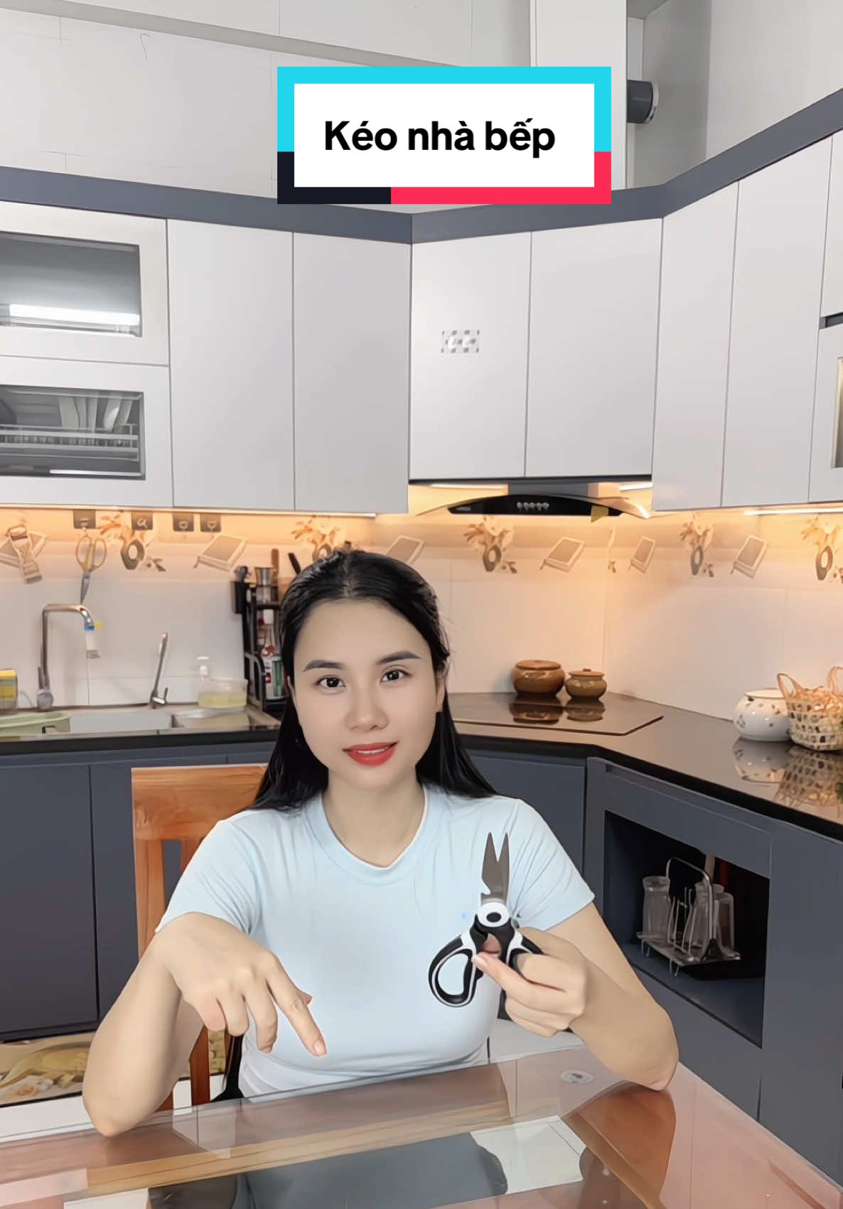 Kéo dụng cụ trong nhà bếp ko thể thiếu #keonhabep #keonhabepdanang 