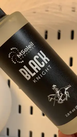 Ang bango niya, swear! #perfume #perfumetiktok #perfumeformen #mensperfumes #menperfume #perfumerecommendations #msoleil #msoleilperfume #fyp #foryou 