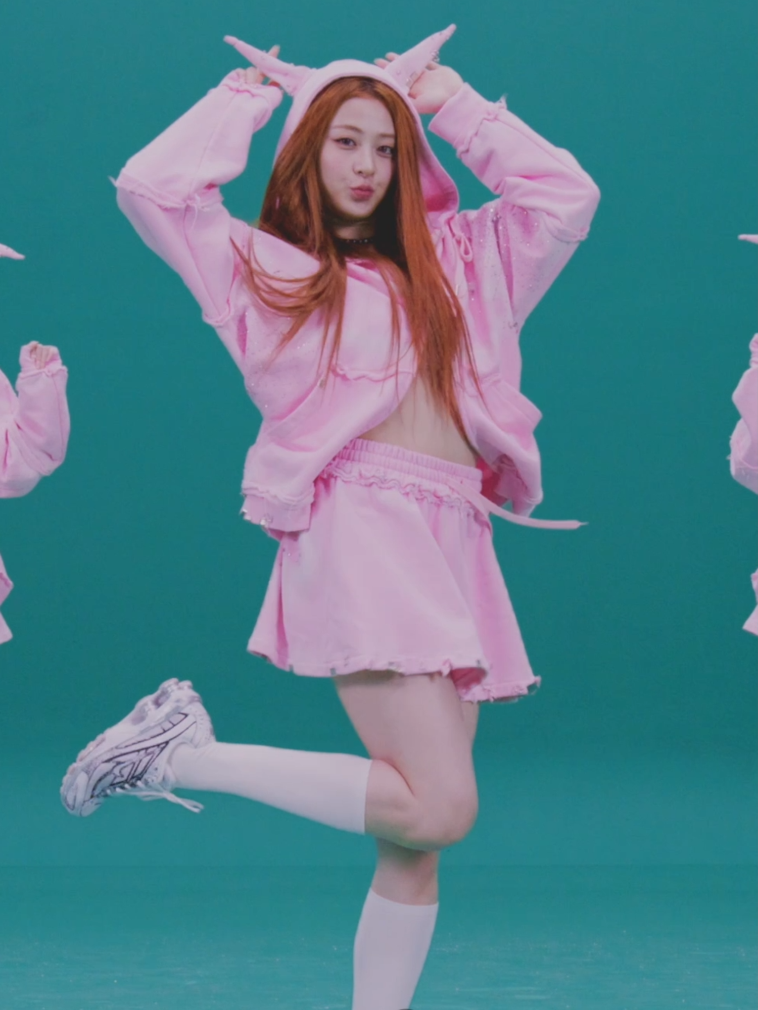 핌둥이들의 퍼포는 역시 썸띵 DIFFERENT🔥 #MOVE_TO_PERFORMANCE #M2 #LE_SSERAFIM #르세라핌 #LE_SSERAFIM_DIFFERENT @le_sserafim