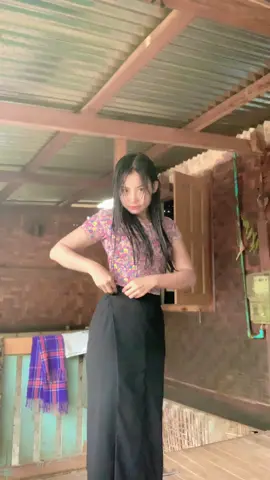 #ပဲတွေများနေရရင်ကျေနပ်နေသောမိမိ😂😍 #ti̇ktok 
