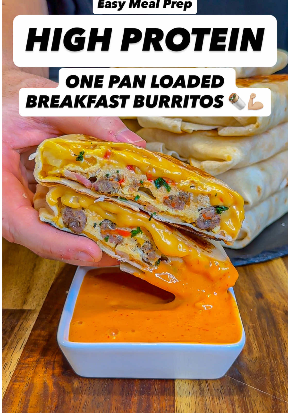 High Protein One Pan Breakfast Burritos🌯 Easy 50g Protein Meal Prep💪🏼 Don’t forget to check out my digital cook books with over 230 recipes just like these 📖👨🏻‍🍳❤️ (Macros: Per Burrito - 10 Total) 516 Calories 23.6gC | 22gF | 50gP IB: @stealth_health_life  Ingredients:  1KG Peeled & Diced Potatoes 300g Finely Diced Bell Peppers/Capsicums 1 Diced Brown Onion 1 Tsp Salt, 1 Tsp Garlic Powder, 1 Tsp Smoked Paprika 1KG Extra Lean Beef Mince 1 Tsp Salt, 1 Tsp Sage, 1/2 Tsp Thyme, 1 Tsp Onion Powder, 1 Tsp Garlic Powder, 1/2 Tsp Black Pepper, 1/2 Tsp Oregano, 1 Tsp Smoked Paprika 150g Diced Short Cut Bacon (or turkey bacon, beef bacon etc) 10 Eggs & 200g Low Fat Cottage Cheese 5g Cornflour 80g Light Grated Cheddar Cheese 10 Tortillas (Simsons Pantry Low Carb Protein Tortillas) 35g Nacho Cheese Sauce (per burrito - Rico’s Gourmet) #onepan #burrito #burritos #mealprep #breakfast #breakfastideas #EasyRecipes #healthyrecipes #Foodie #highprotein #highproteinmeals