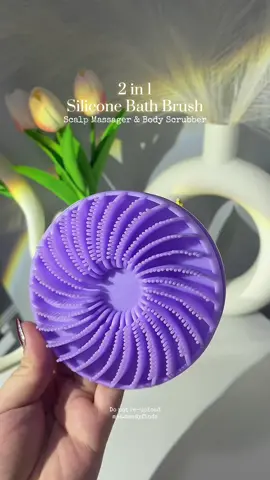2in1 Silicone Bath Brush 🛁🫧 Dead skin? Wala nang space sa 2025 😤🧼 #ShowerEssentials #siliconebathbrush #siliconebrush #hygienetips #bathroutine #SelfCare #skincare #exfoliation #exfoliatingscrub #exfoliatingbrush #fyp #creatorsearchinsights 