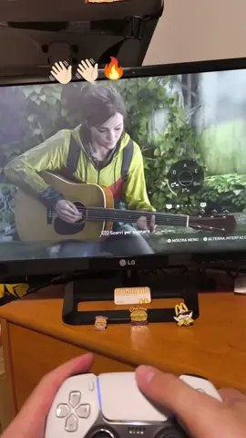 Bella ciao🔥🎸 #playstation #ps5 #guitar #chitarra #joelmiller #elliewilliams #ellie #thelastofus2 #thelastofus #ellabailasola #bellaciao 