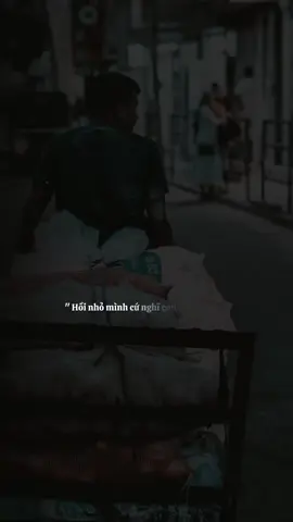 #CapCut hồi nhỏ mình cứ nghĩ #nhachaymoingay #cuocsong #xuhuong #vairal #thanhxuannguyen63b1 