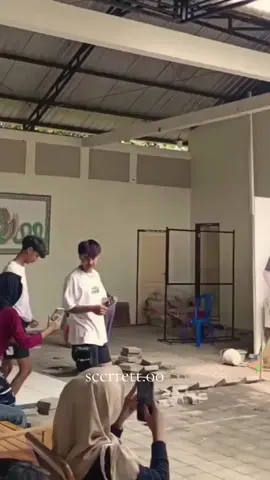 mengabadikan moment isal dan najib🥰😭@✰ʝꪱꪱ𝕓✰ @فيصل #gwsmlovers👹 #naijb #isal #kusumawaraofficial #fyp 