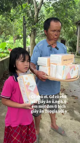 Em Khang để giỏ hàng ở bên dưới ạ #giayantopgia #giayan #xuhuong 