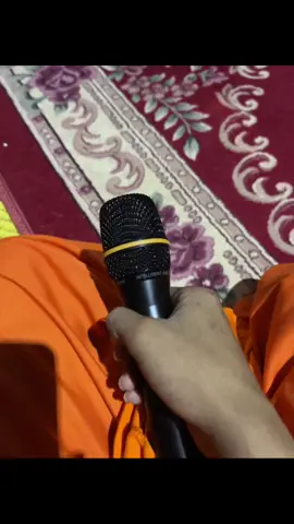 អត់ចង់កាន់ តែគេចាប់បង្ខំ😭😓#fyp #yxzcbaa 