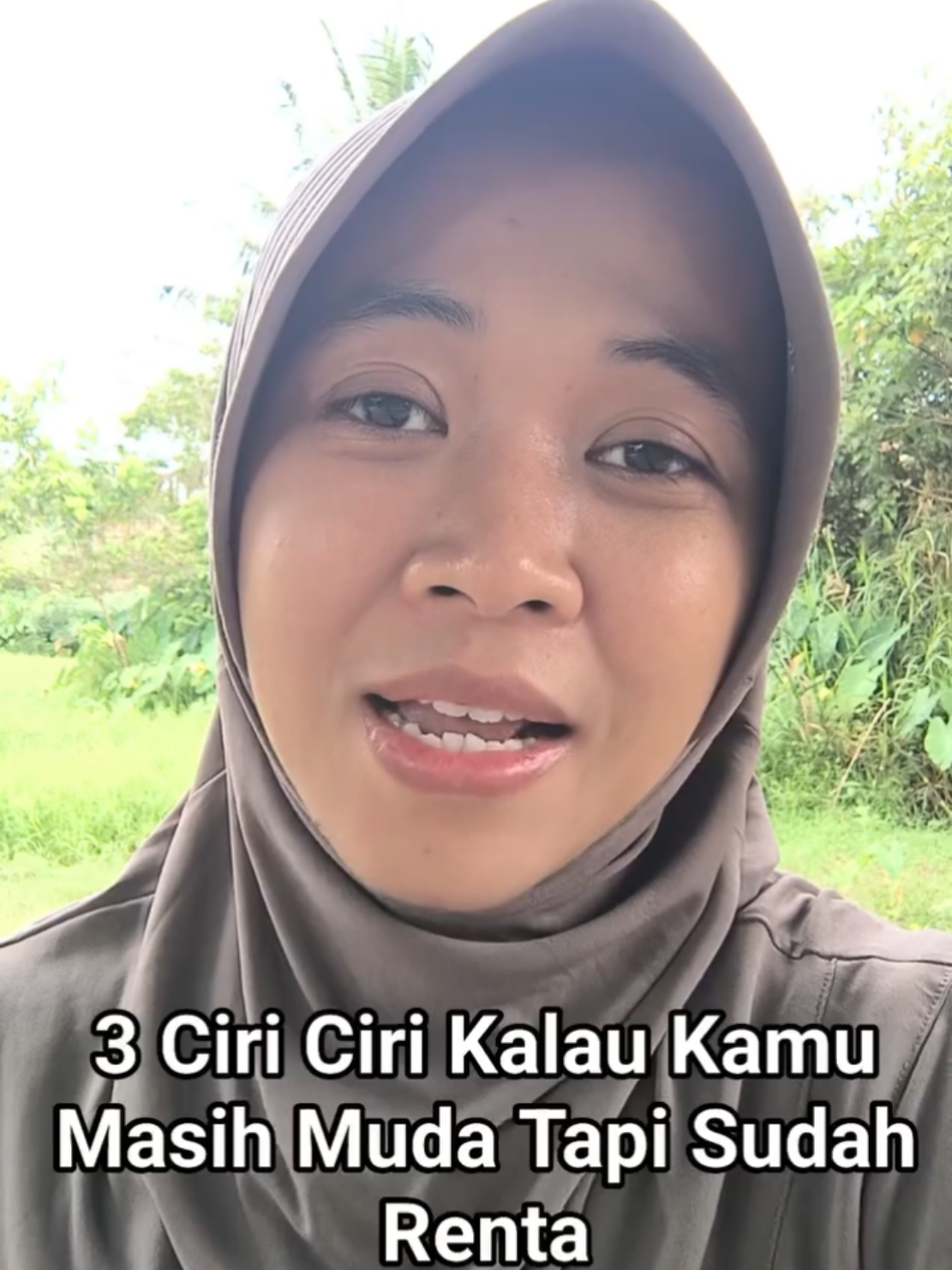 Berikut Ini Adalah Ciri Ciri Kalau Kamu Sudah Renta Padahal Usia Masih Muda 😍😁🤩 Survei Internasional : Daging dan Susu Kambing Adalah yang Paling Sehat di Dunia Senyawa Proteinnya Paling Bagus , Larinya ke Otot Bukan ke Lemak  Minum Susu Jangan Tunggu Ada Masalah dengan Tulang Yaa  .. Anak Anak Sampe Orang Tua , Minum Susu Kambing untuk Kebutuhan Kalsium ❤ Kalau di Jawa Mau Minum Air Susu Kambing Murni Gampang , Banyak Dimana Mana  .. Di Kalimantan Belum Ternak Kambing Perah .. Kita Minumnya Susu Kambing Bubuk  Di Apotek Sehat Mulia Ready Susu Kambing Bubuk Tanpa Gula / dengan Gula Murni (Bebas Pilih)  Ukuran 1 Kilo Gram Harganya 99 Ribu Bisa Buat Sekeluargaa #TipsDiet #TipsSehat #HidupSehat #TipsLangsing #TipsGym #GymCewek #FitnesCewek #FitnesAkhwat #MenuDiet #HidupSehat #Herbal #Apotek #Sehat  #MasjidSehatIndonesia